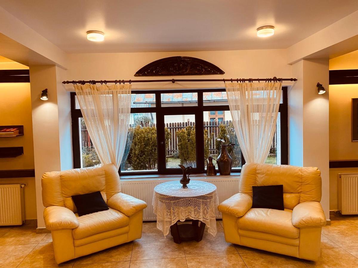 Casa Pisica Noastra Hotel Breaza  Luaran gambar