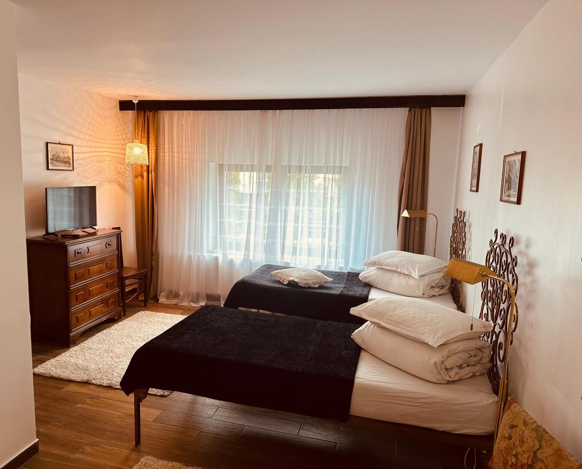 Casa Pisica Noastra Hotel Breaza  Luaran gambar